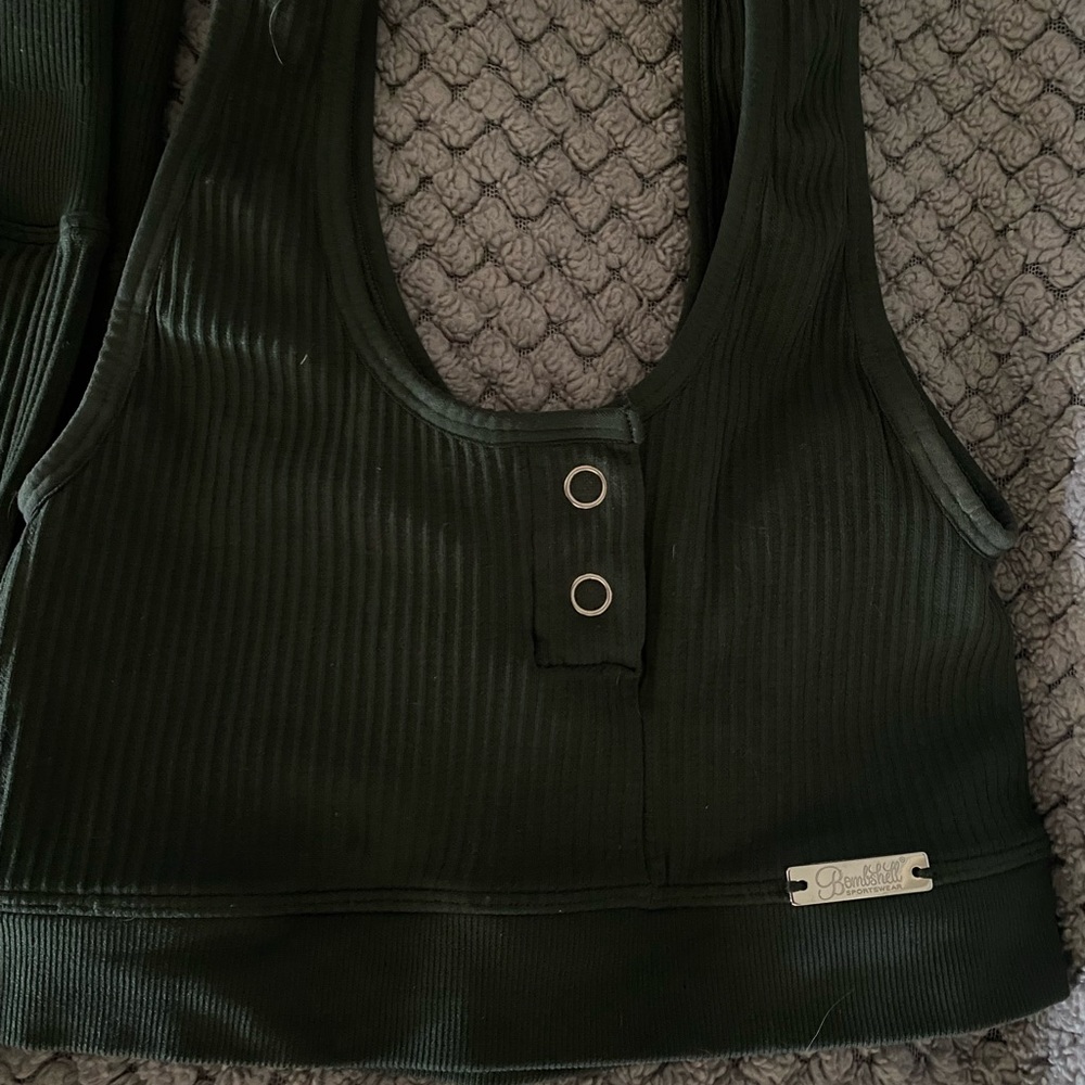 Bombshell Ribbed Set - Picture 2 of 3